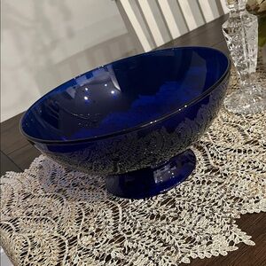 Cobalt Blue Art Glass Footed Bowl – Modern Decorative Centerpiece